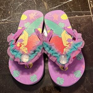 Girls size 11/12 Disney the little mermaid areal flip flops